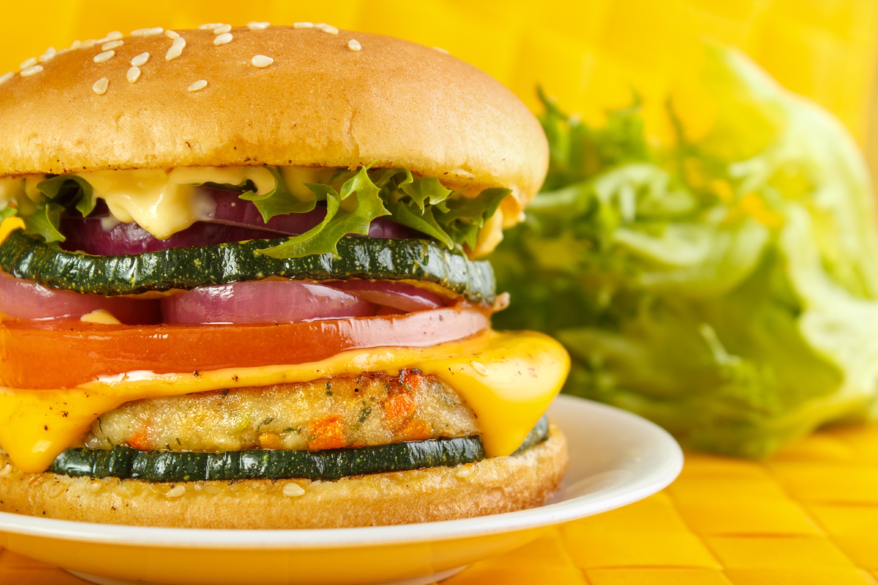 Foodwatch: Verbod op termen als 'vegetarische worst' is in strijd met EU-recht