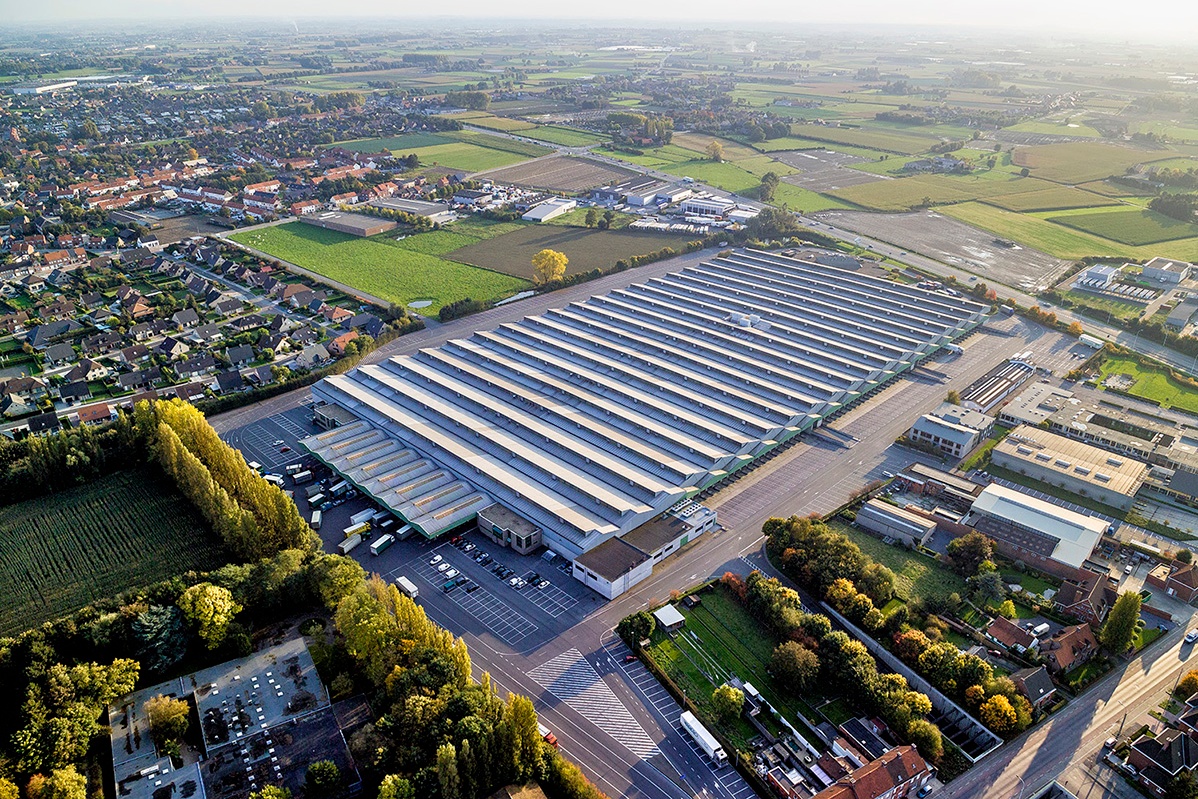 REO vernieuwt aanvoerloods en hoofdgebouw: 