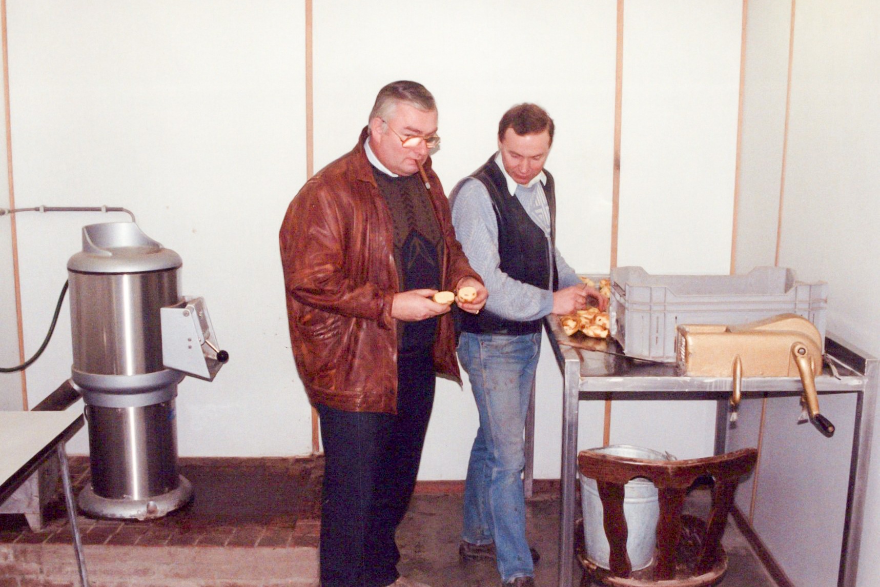 Uit de oude doos: Jan Tuinstra, Herkingen