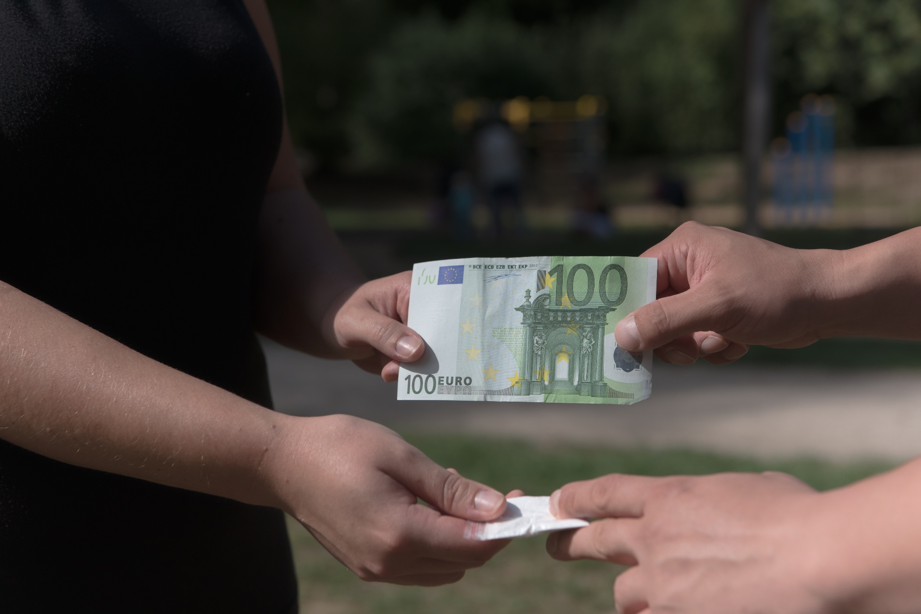 Celstraffen voor verkopen van 'verse broccoli' bij Mechels speelpleintje