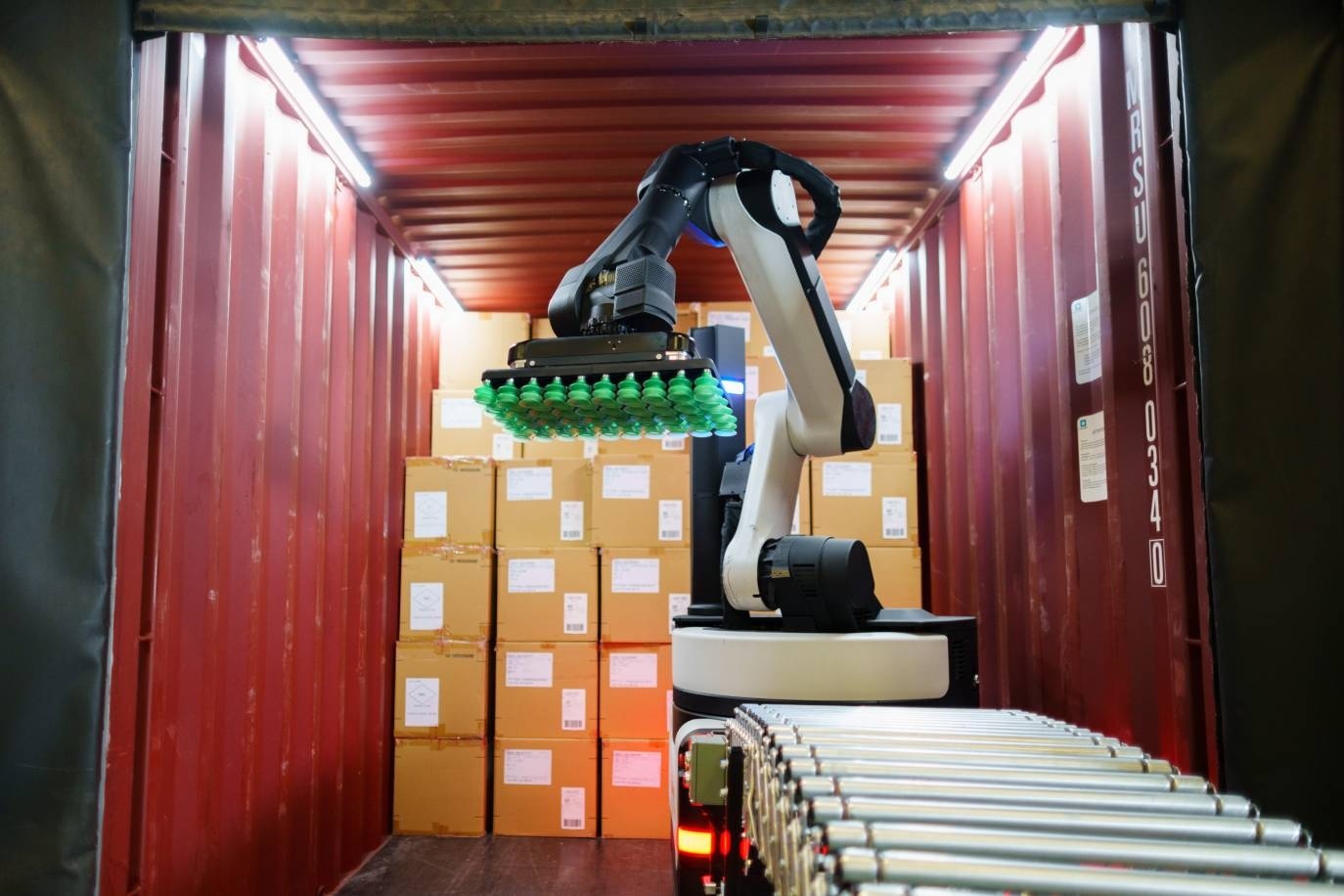 Lidl gaat containers lossen met robots