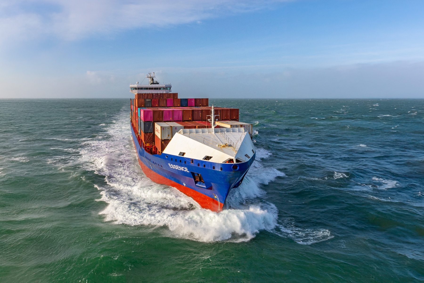 Seatrade neemt strategisch belang in JR Shipping Group
