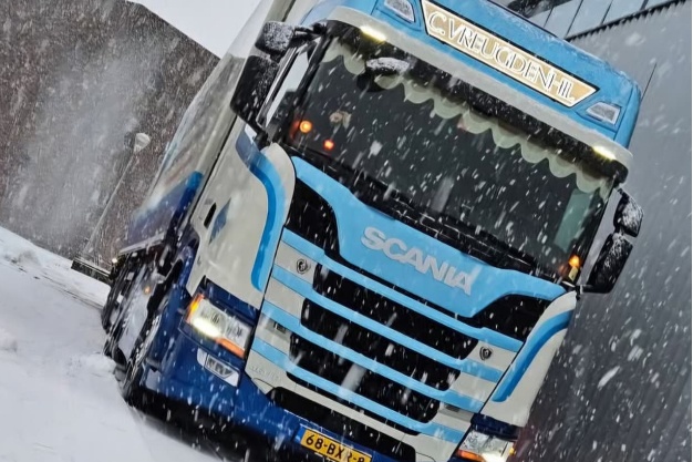 "We hebben veel scherpe chauffeurs die via WhatsApp groepen elkaar op de hoogte houden"