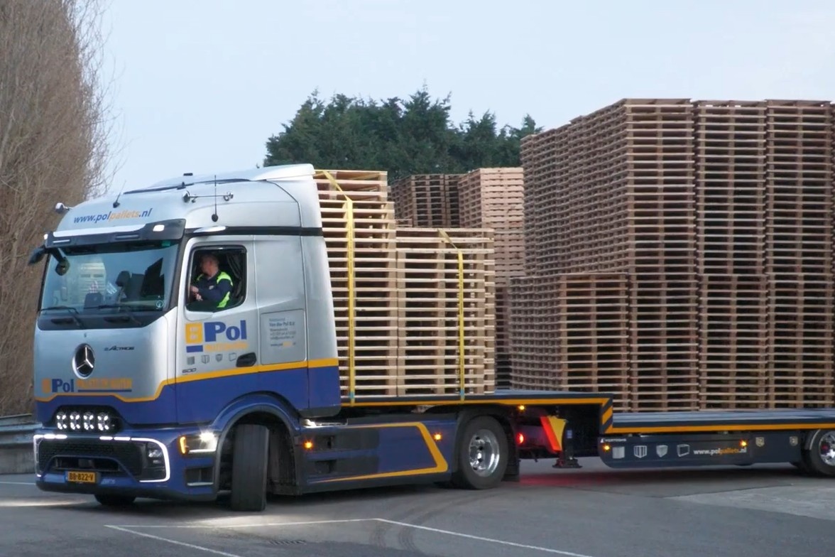 Van der Pol investeert in elektrische Mercedes-Benz eActros 600