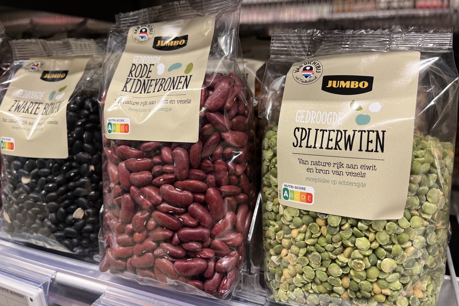 Eerste landelijke supermarkt met spliterwten en bonen uit Nederland