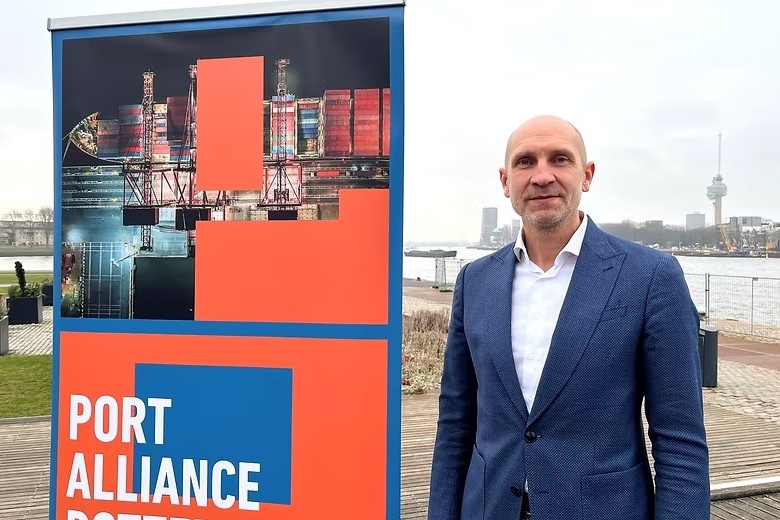 "Een weerbare haven bouw je alleen samen"