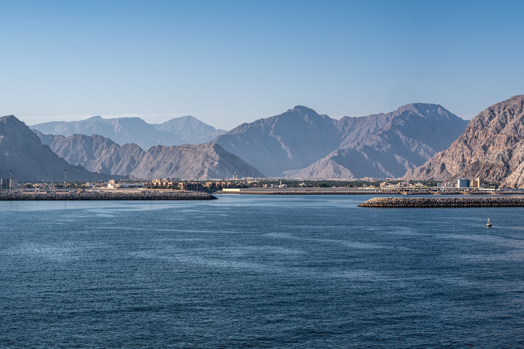 Update conflict Midden-Oosten: Escalatie stuwt energieprijzen en Nederlandse economie geraakt