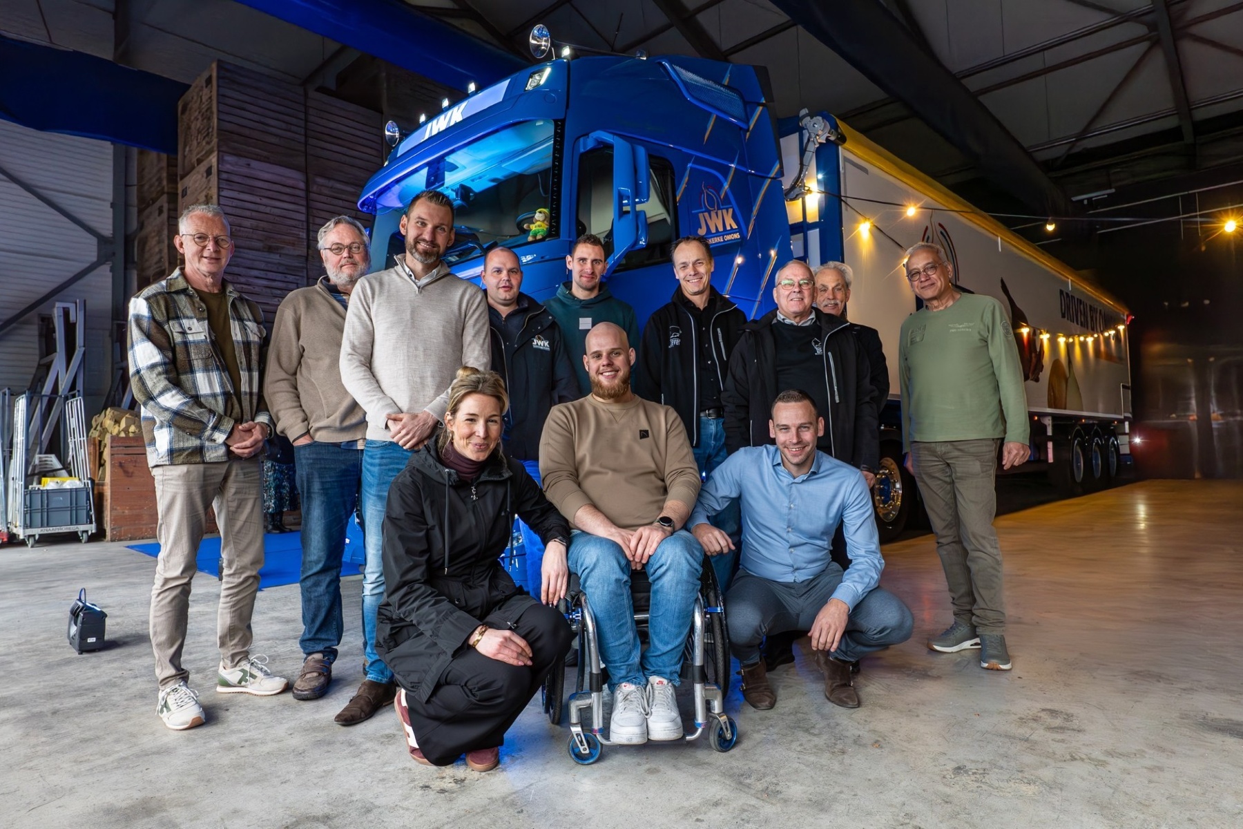 Chauffeur Wiskerke Onions keert na oplopen van dwarslaesie terug achter het stuur van de vrachtwagen