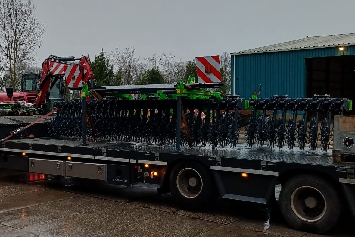 Op maat gemaakte mechanische rotor-eg met werkbreedte van 6,70 meter