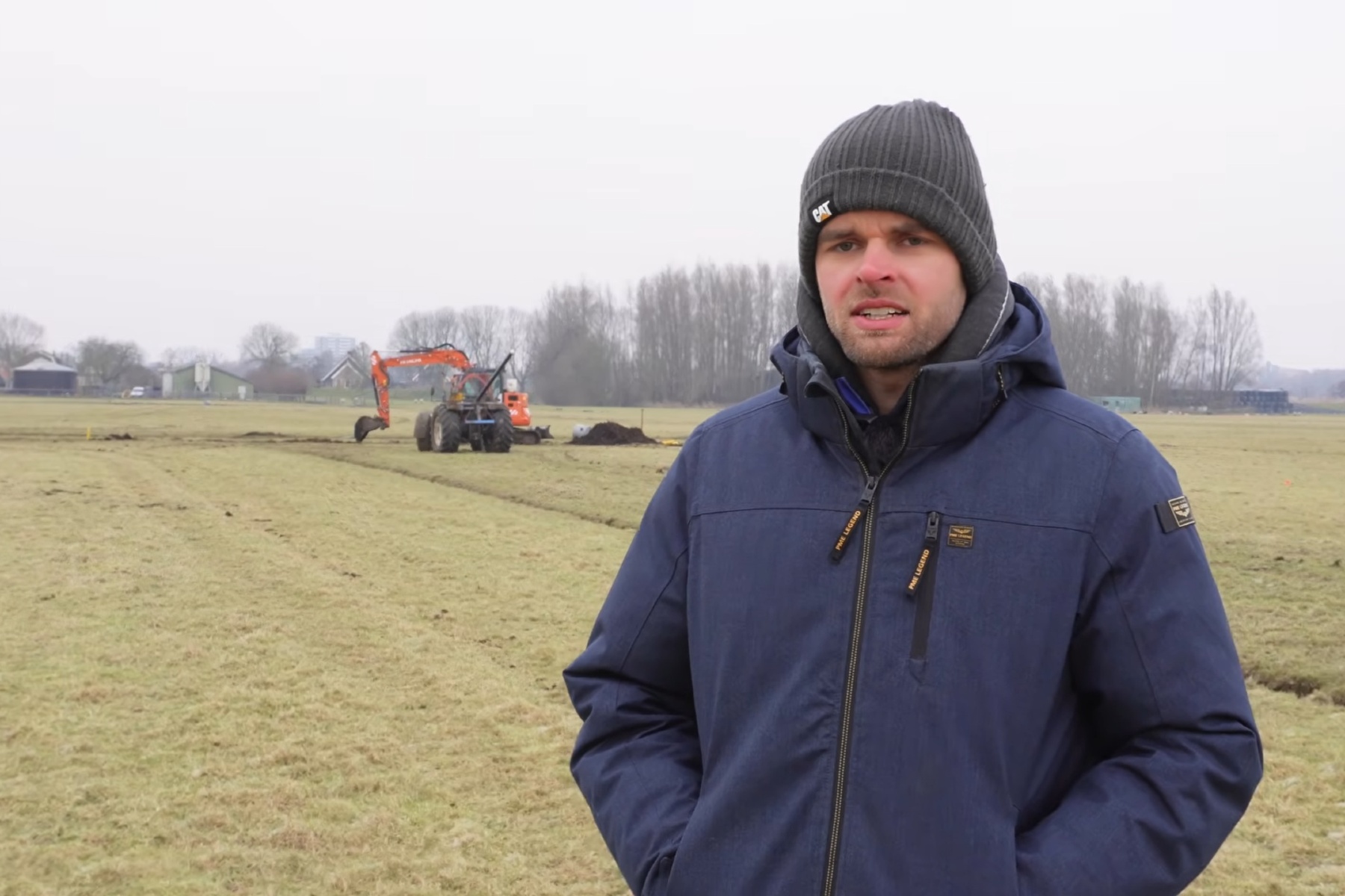 Biologische melkveehouder legt drainage aan voor CO₂-reductie