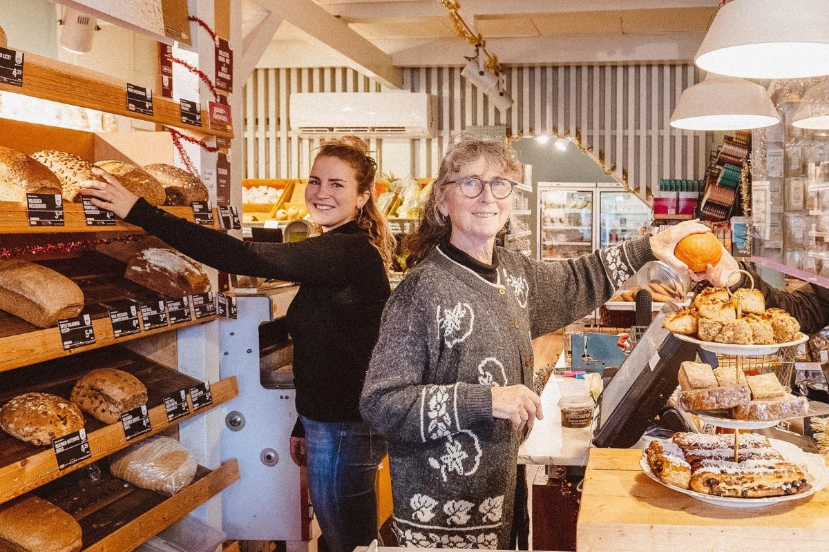 Noëlle Retzlaff neemt biowinkel De Roode Ploeg in Harlingen over