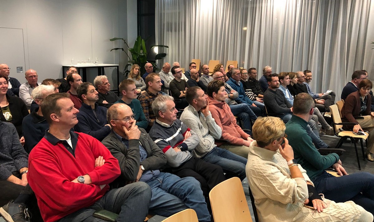 Platform Tuinbouw Veenstreek komt bijeen in Tech Campus De School in Roelofarendsveen