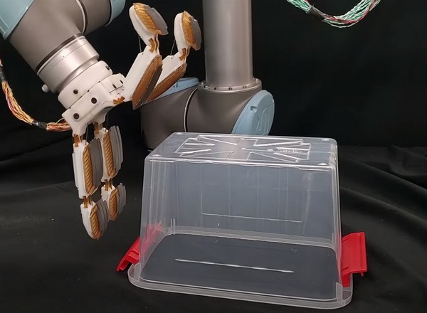 Engineers develop robotic hand with a gecko-inspired grip - Vimarsana News