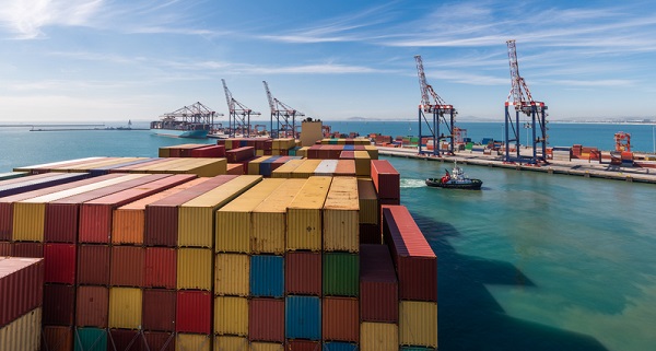 Windbound Port of Cape Town not operational since Tuesday - Vimarsana News