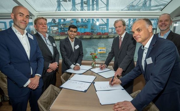 Port of Rotterdam Authority and APM Terminals sign agreement for expansion of Maasvlakte II container terminal - Vimarsana News