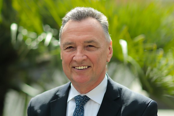 Dr Craig Emerson appointed as Independent Reviewer of the Food and Grocery Code of Conduct - Vimarsana News
