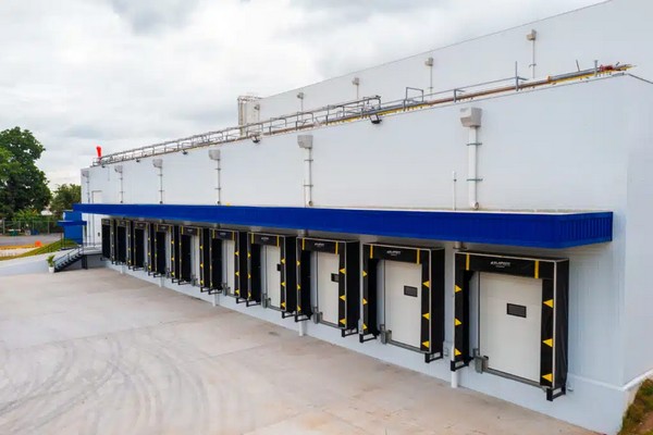 Emergent Cold LatAm opens a new refrigerated warehouse in Panama - Vimarsana News