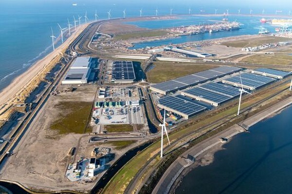 Port of Rotterdam in full transition in 2023 - Vimarsana News