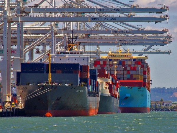Port of Oakland's January container volume continues to rise - Vimarsana News