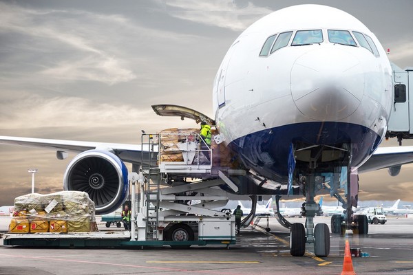 Авіадоставка вантажів з Китаю wingo.com.ua