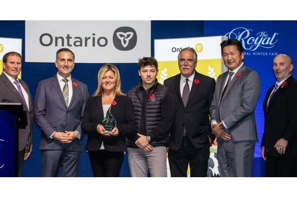 Ontario Greenhouse Vegetable Growers honored with Ontario’s 2025 Excellence