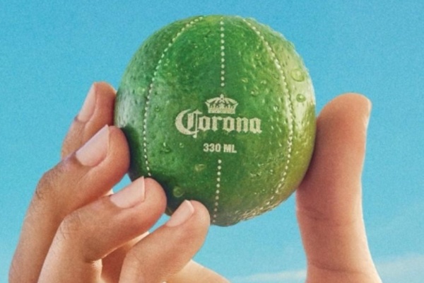 Лимоны с лазерными надписями помогут нарезать соломку для бутылок