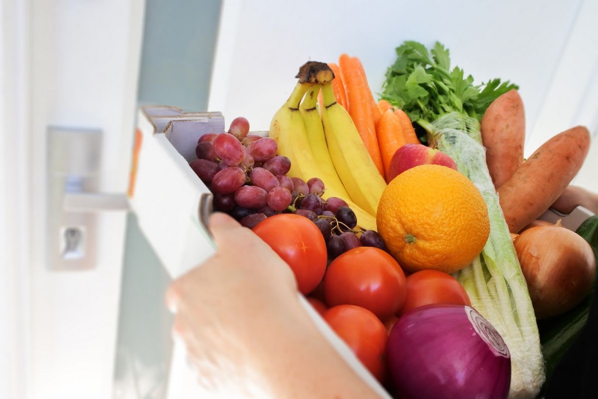 Research shows fresh produce becoming bigger part of online grocery