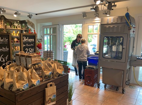 "Saving on labor, serving customers quickly" - Vimarsana News