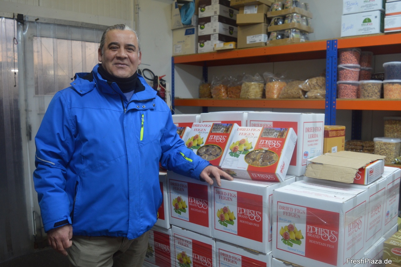 Nieuwe oogst Turkse vijgen en abrikozen op de markt, ondanks beperkte beschikbaarheid