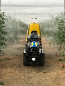 Soluciones innovadoras para trabajar en invernaderos con espacios reducidos