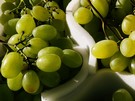 "Large supermarkets are bringing down the prices of Christmas grapes due to competition" - Vimarsana News