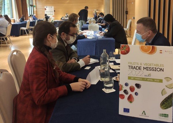 Agentes de 13 países viajaron a España para conocer el modelo de éxito del sector hortofrutícola en Andalucía