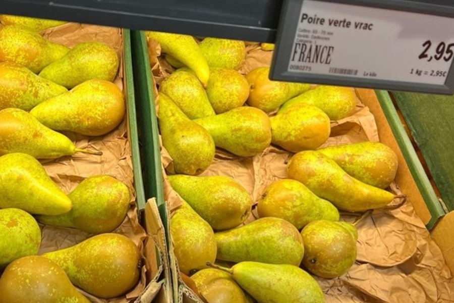 Belgische peren voor Frans verkocht in Frankrijk