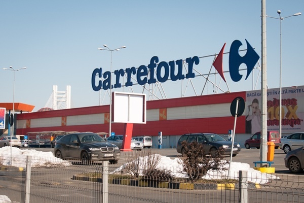 Carrefour verkoopt al zijn Roemeense winkels aan eigenaar van Dedeman