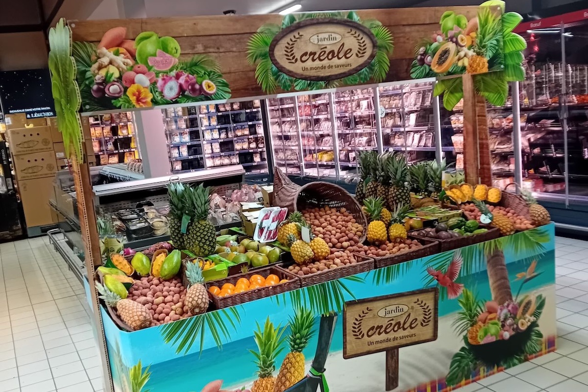 Ананасы — любимый фрукт у покупателей