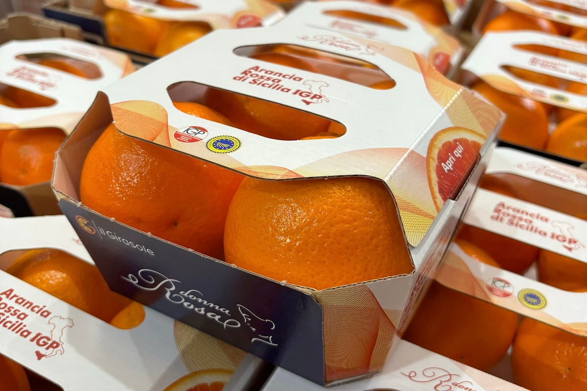 Siciliaanse bloedsinaasappelen in een nieuw jasje