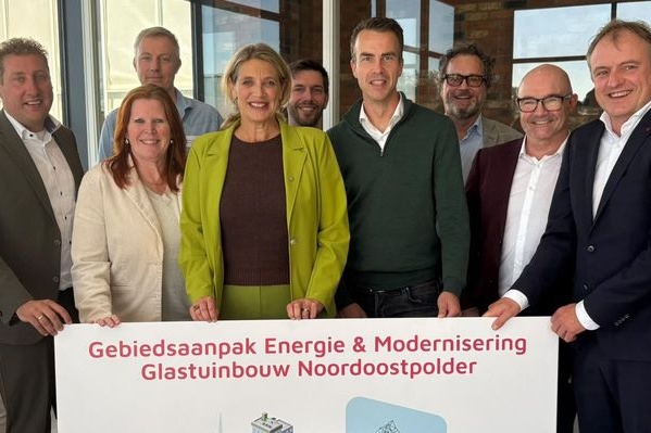 Overheid betaalt mee aan modernisering glastuinbouw Noordoostpolder