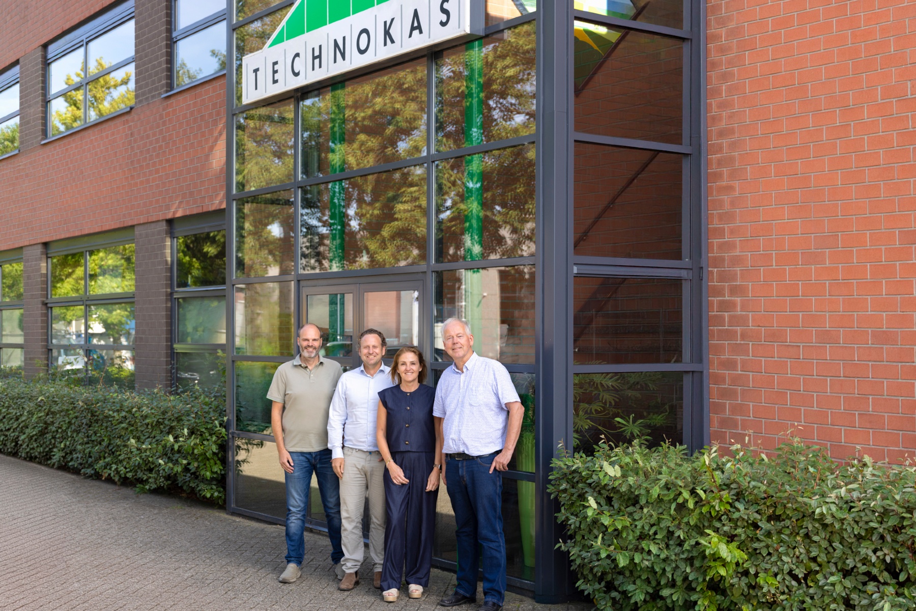 Kassenbouwer kiest zelfstandigheid met vernieuwd directieteam