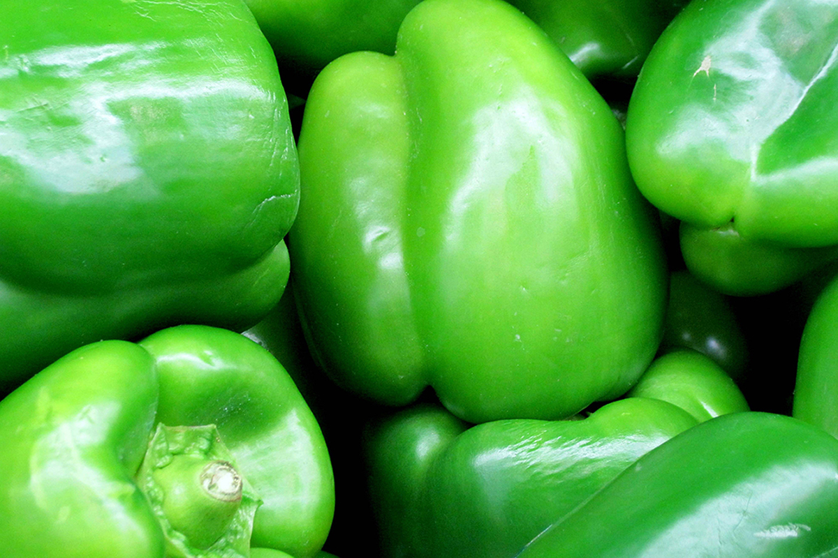 Цены на болгарские перцы выросли на 58%, а цены на цитрусовые упали