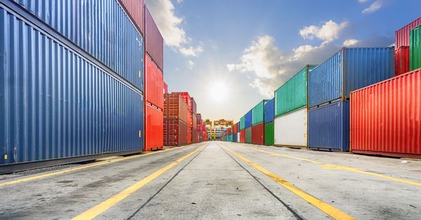 ''Verkoop detailhandel groeit nog, maar de economie vertraagt