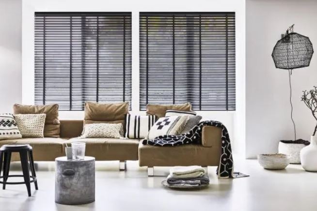 Friese woonwinkel legt het loodje